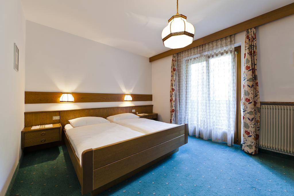 Hotel Brueckenwirt - Al Ponte Montagna Quarto foto